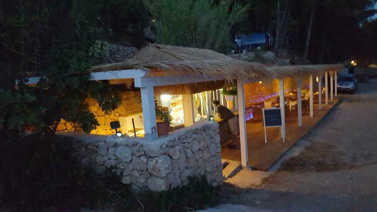 Camping Aloa Бол Екстер'єр фото